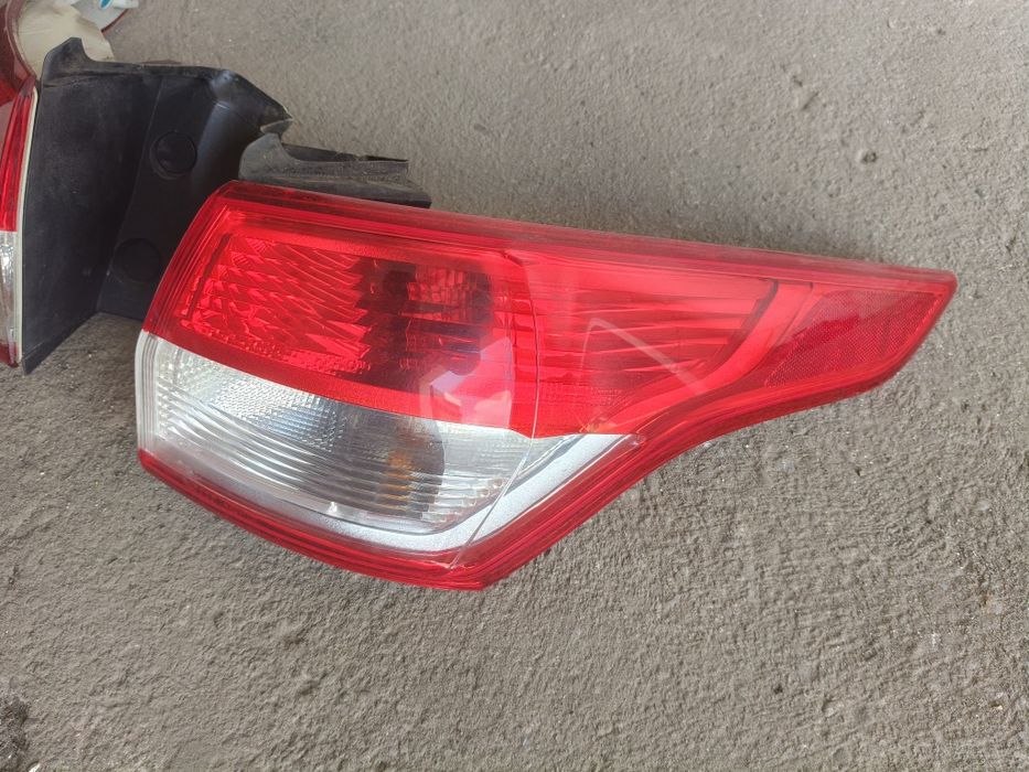 lampa lampy tył tylne prawa lewa Kuga mk2