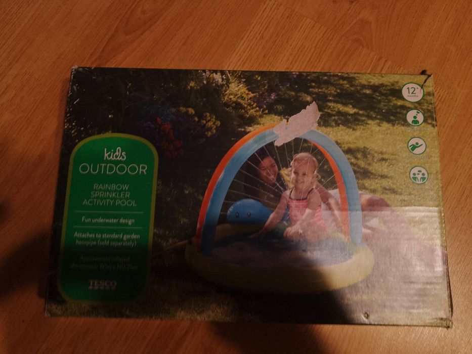 Basen dla dziecka z fontanną 12 miesięcy+