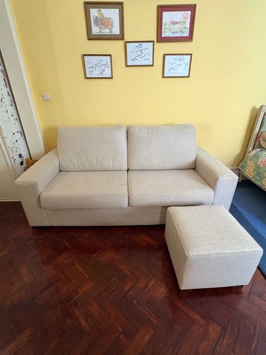 Sofa cinzento c/ pufe