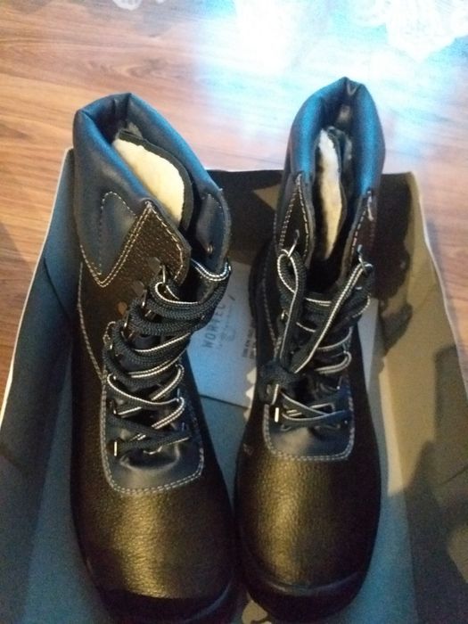 Nowe Buty zimowe WORTEC S3 roz 43