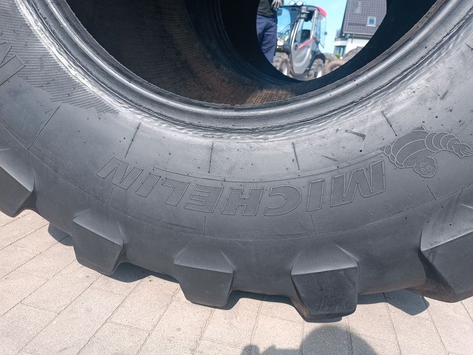 1050/50R32 Michelin Mega X BIB  1 sztuka