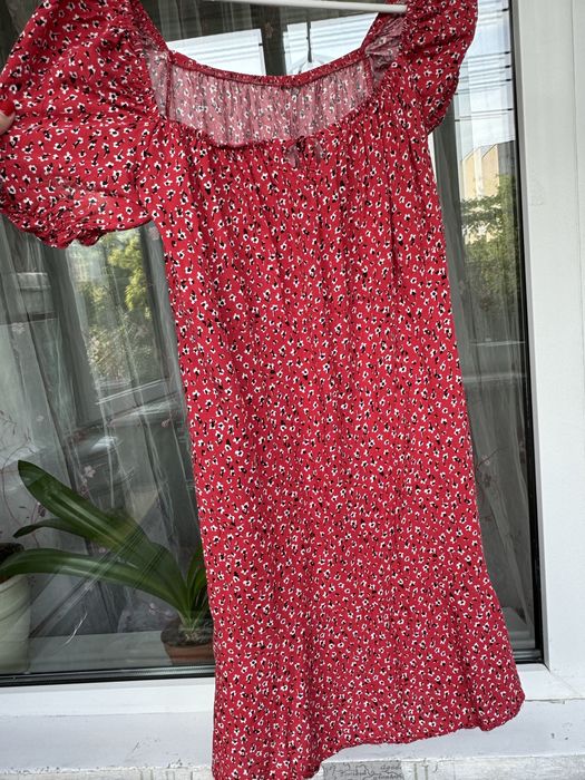 Сукня жіноча вільного крою літня