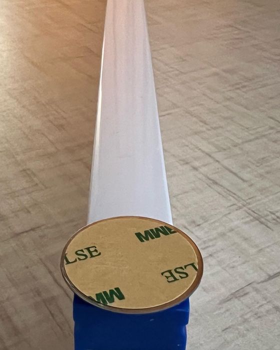 Лампа LED  на магнітах 52см