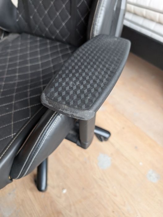 Fotel gamingowy Gamvis Phantom