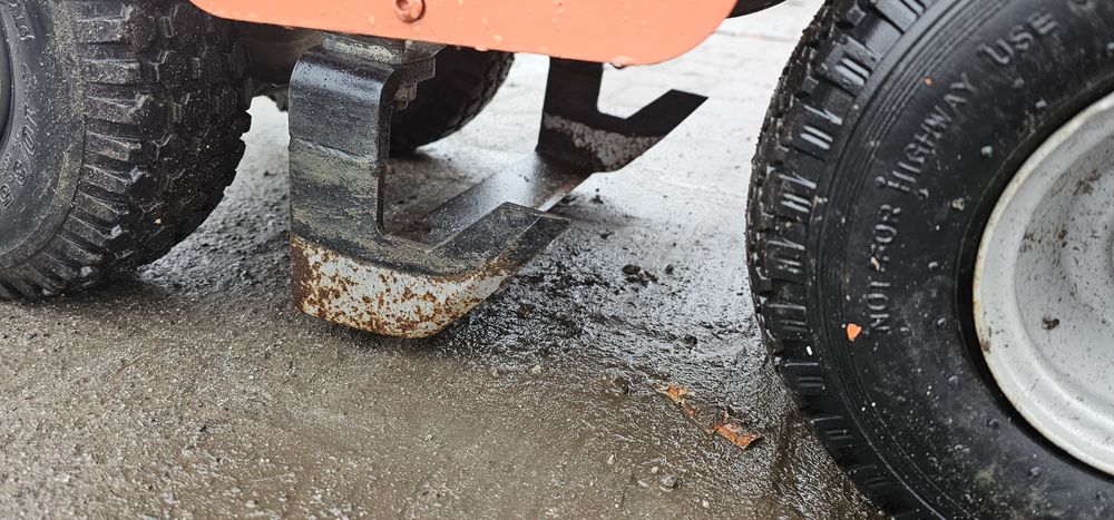 Wycinarka do darni Podcinarka do trawy BENASSI L300 Honda