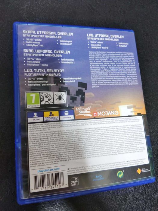 Minecraft PS4 Polskie napisy są w grze