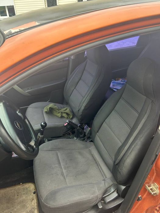 Продам Chevrolet aveo торг