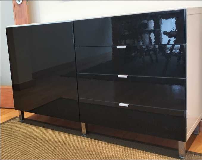 Aparador IKEA BESTA branco e preto brilhante SELSVIKEN