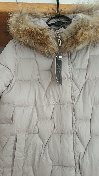 Plaszczyk zimowy jasna czekolada.