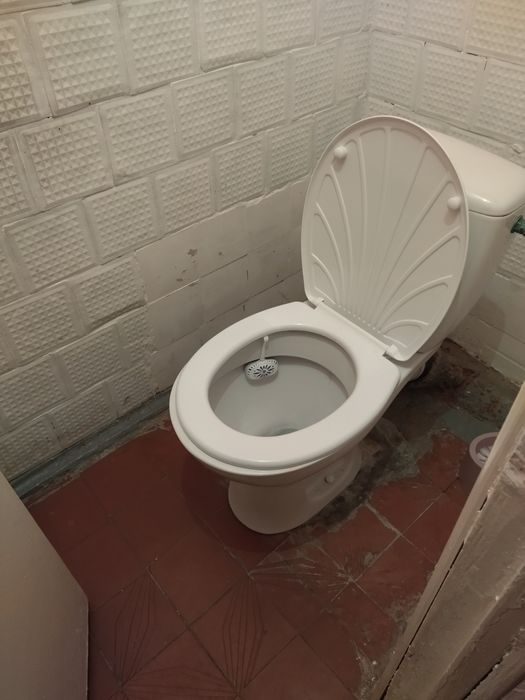 Сдам комнату в общежитии р-н Голливуда