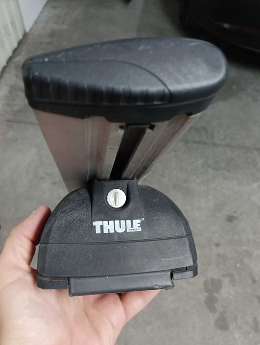 Barras de tejadilho Thule Megane III