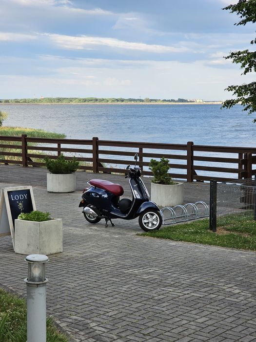 Skuter Piaggio Vespa 50ccm 2T z teledysku znanego VIPa