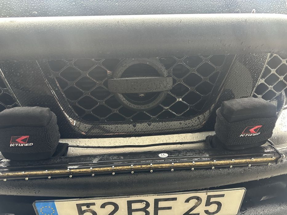 Nissan navara D40