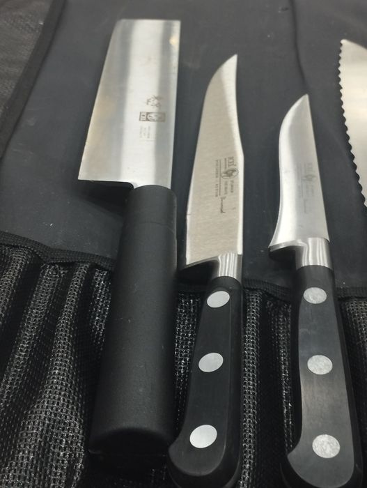 Esttojo profissional com 4 facas icel