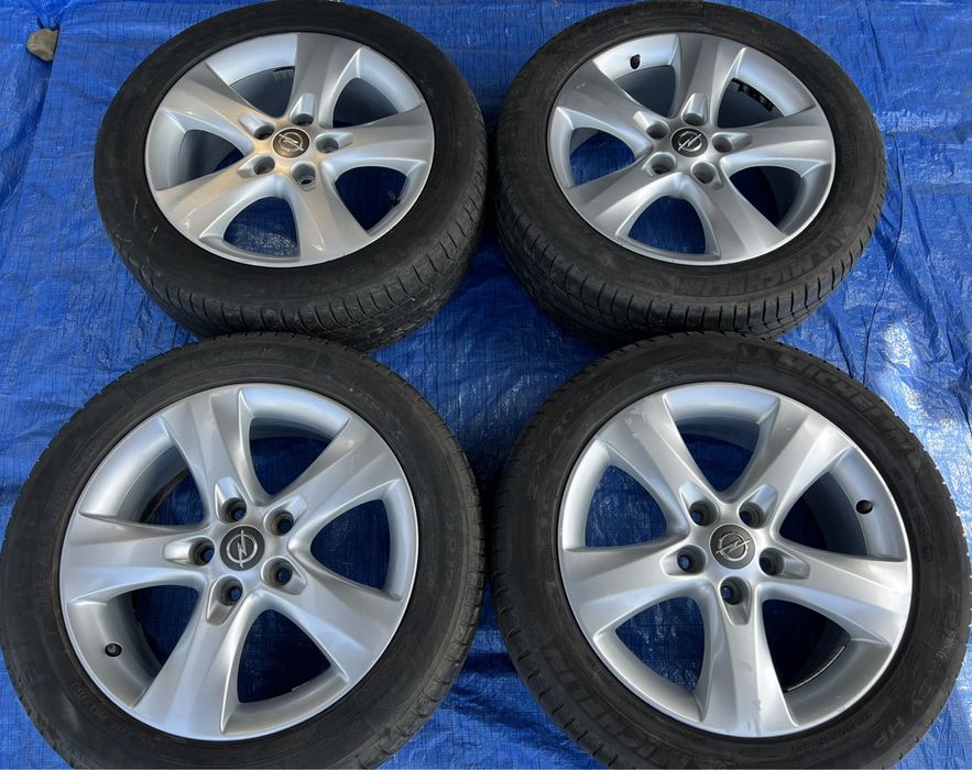 Диски R17 5x115 Opel Astra Zafira Insignia Captiva