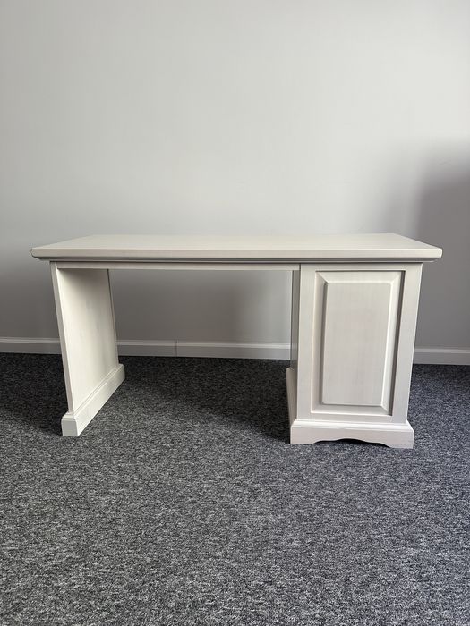 Komplet mebli biurowych