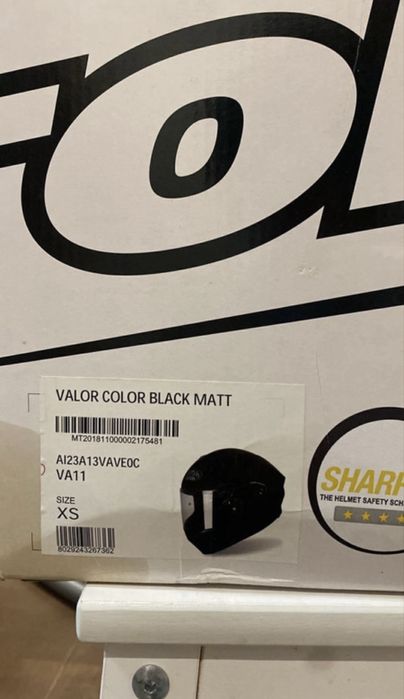 Capacete preto Airoh