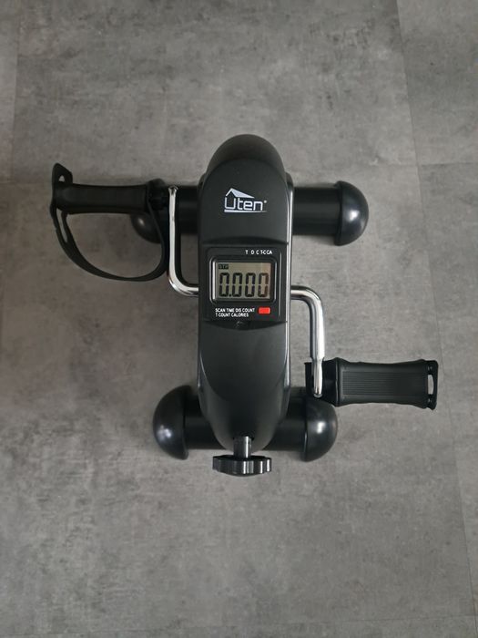 Mini rowerek treningowy Uten do ćwiczeń rąk i nóg