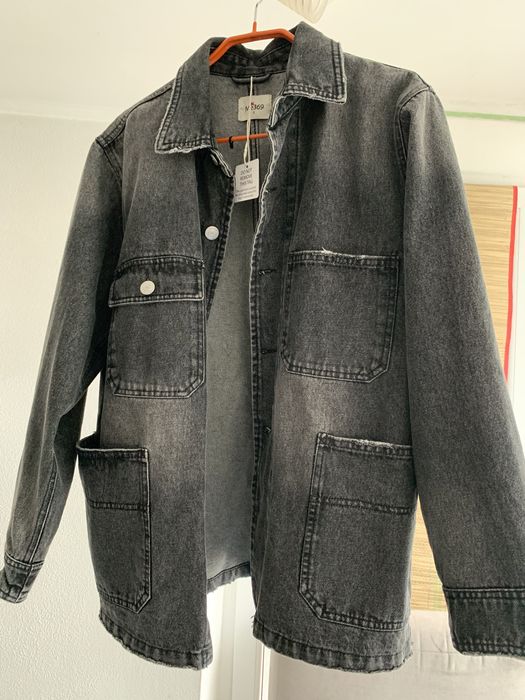 Піджак,курточка,джинс.