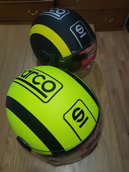 Capacetes SPARCO S  Novos