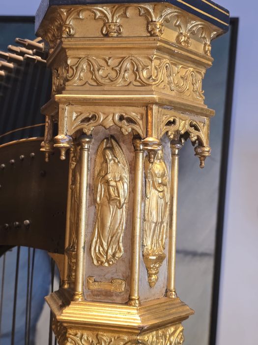 Harpa Erard, de 1880