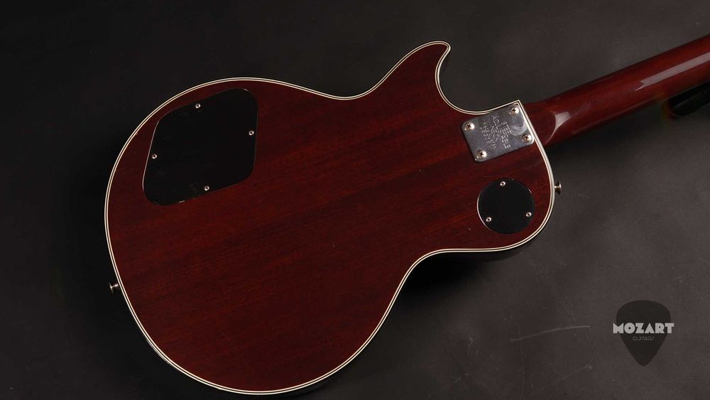 Custom Les Paul Custom – Made in Japan – Walnut