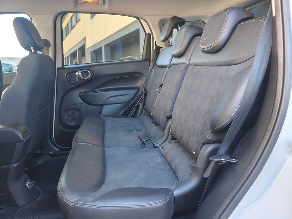 Fiat 500L 1.6 MultiJet 120 CV 7 Lugares Nacional IVA Discriminado
