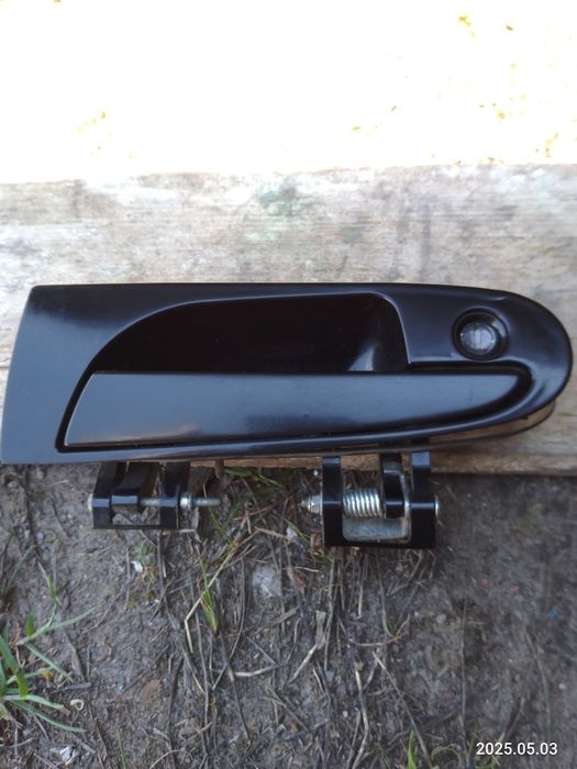 Дверные ручки на автомобиль Крайслер,Додж,Эклипс