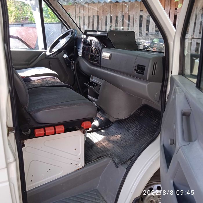 Продам лтешку в хорошому стані