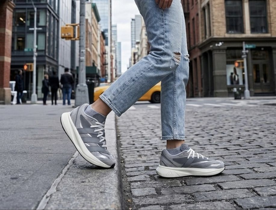 Adidas Lightblaze