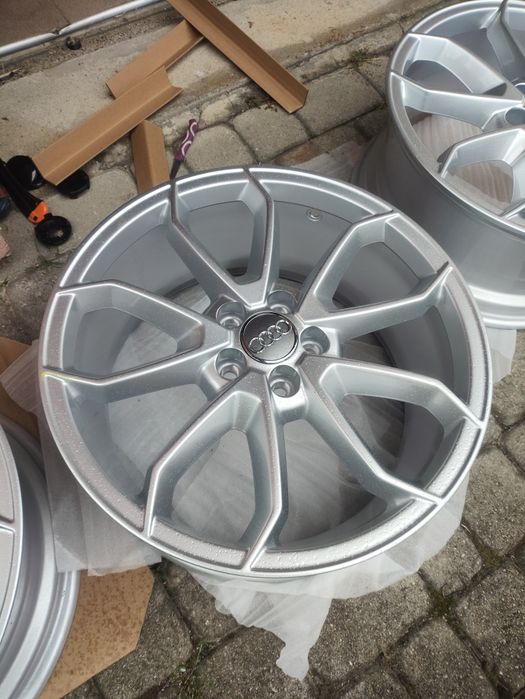 Fabrycznie nowe OEM alufelgi audi A1 A2 TT  17 5x100 Skoda roomster rapid  fabia VW t-cross taigo polo  golf Seat Ibiza Toyota Prius  Subaru legacy