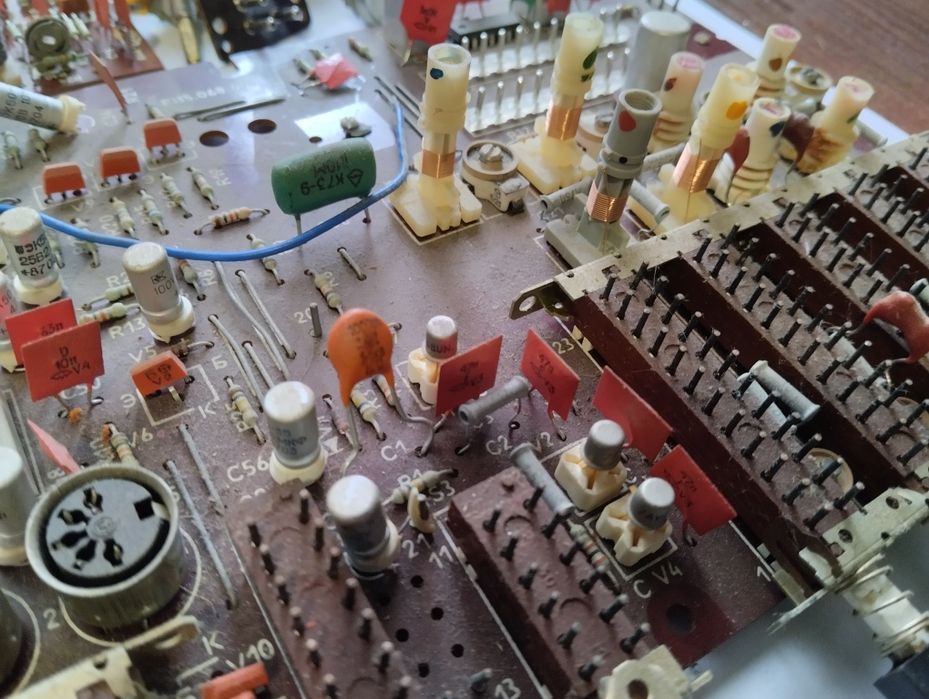 Радіодеталі часів ссср