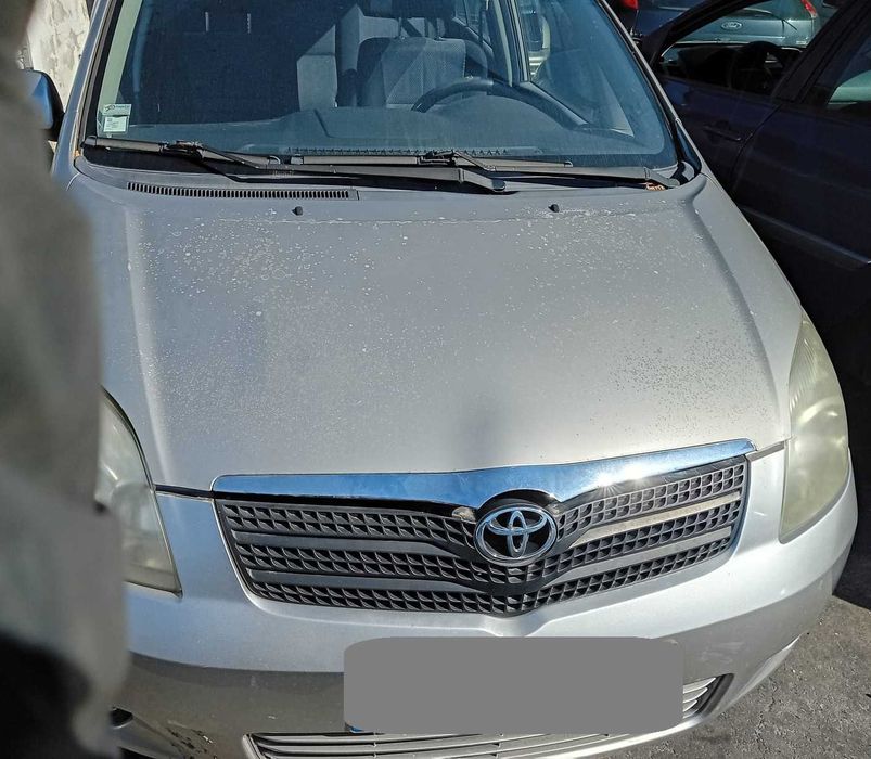 Toyota Corolla Verso para peças