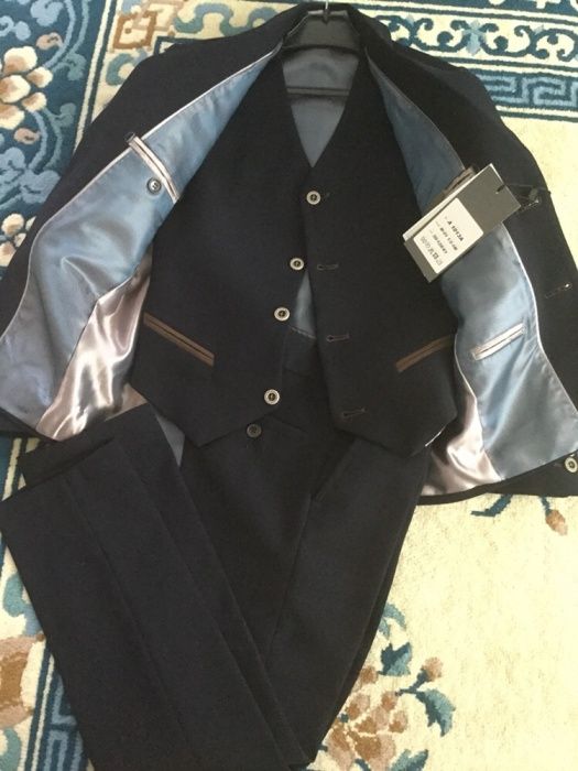 Шкільний костюм