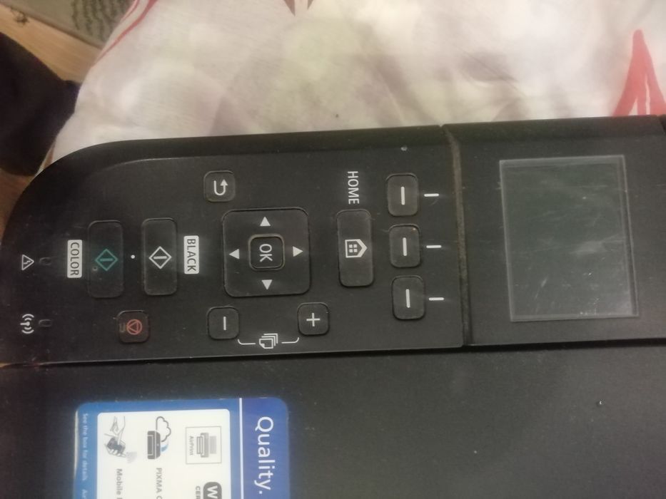 Продам прінтер кенон кольоровий