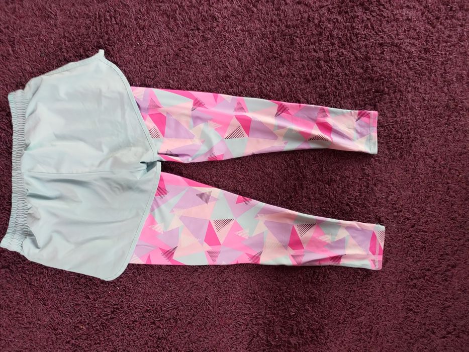 Legginsy z przyszytymi spodenkami