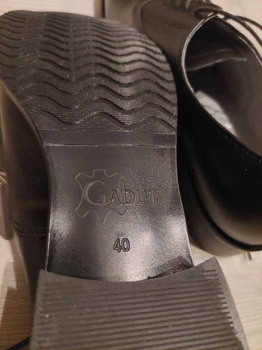Półbuty Gabut damskie r.40