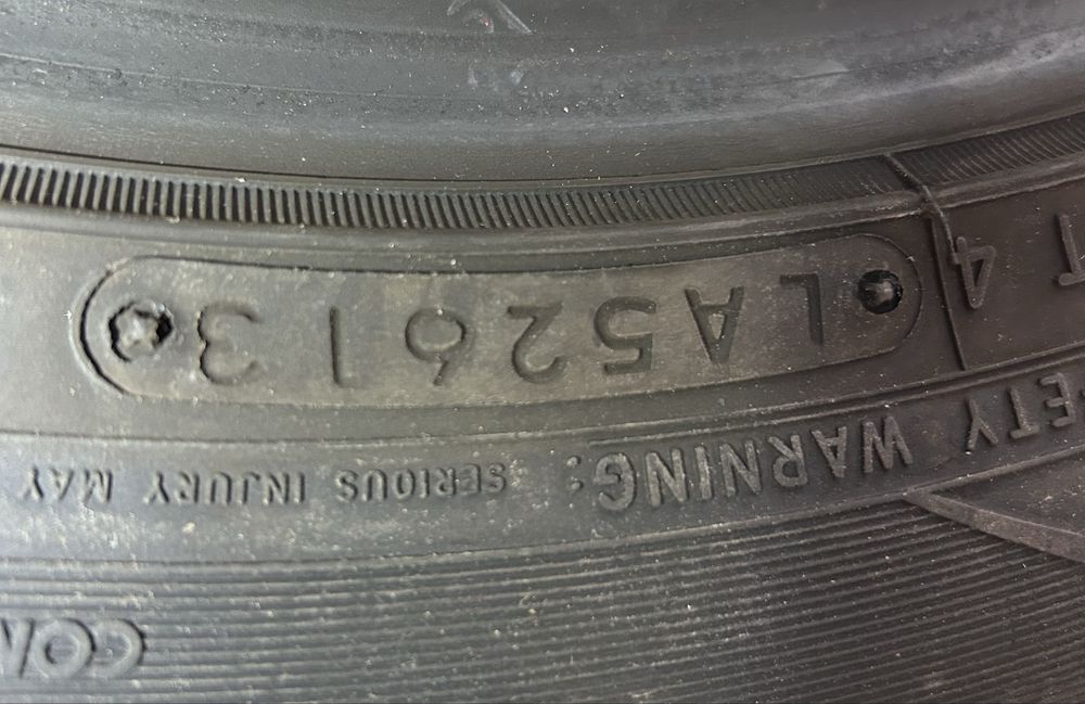 Pneus Toyo 225/55 R19 , 99H , M+S