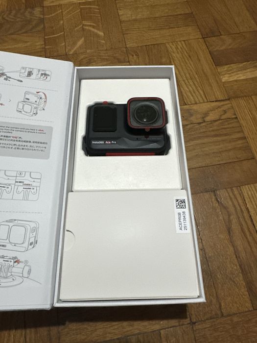 Insta 360 Ace Pro