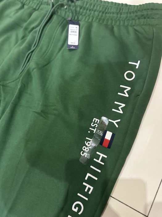 Спортивний костюм Tommy Hilfiger, розмір XXL