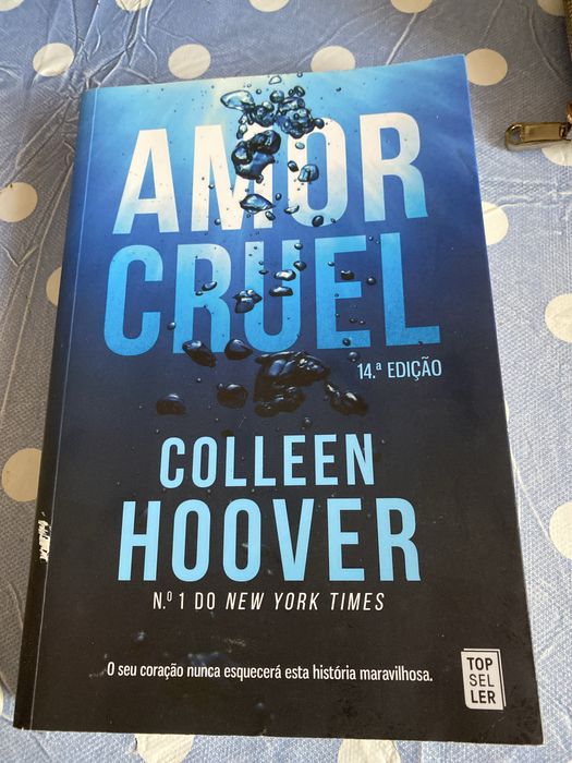 Livro “ Amor Cruel” Collen Hoover
