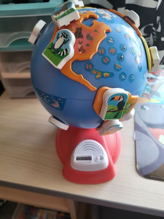 Globus interaktywny Clementoni zwierzęta