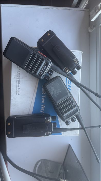 Продам dmr Kirisun dp405 uhf