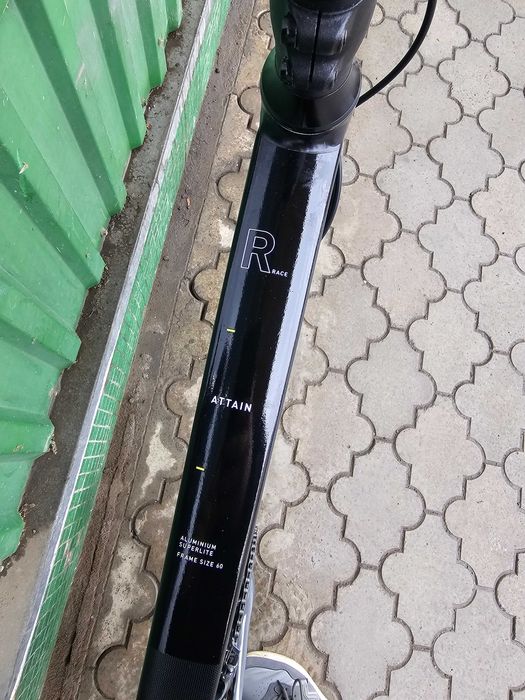 Новий Cube Attain Race