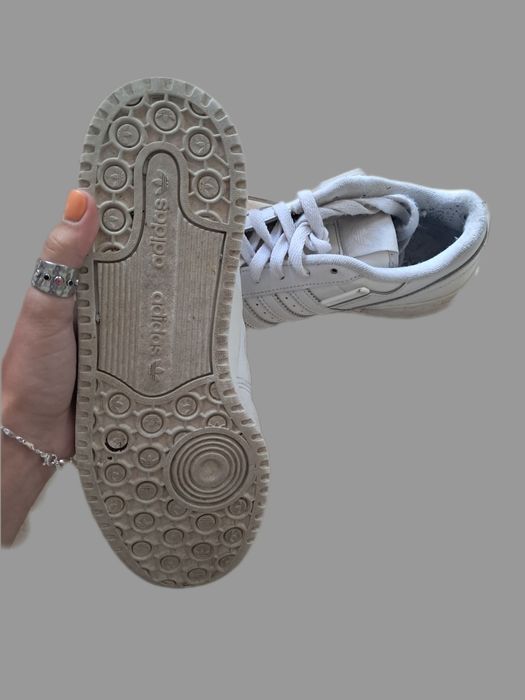 adidas forum low