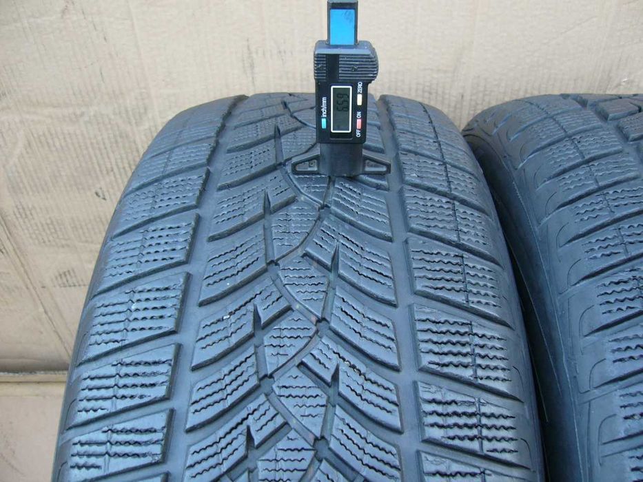 para Goodyear Ultragrip Performance G1 255/55 R19 111V
