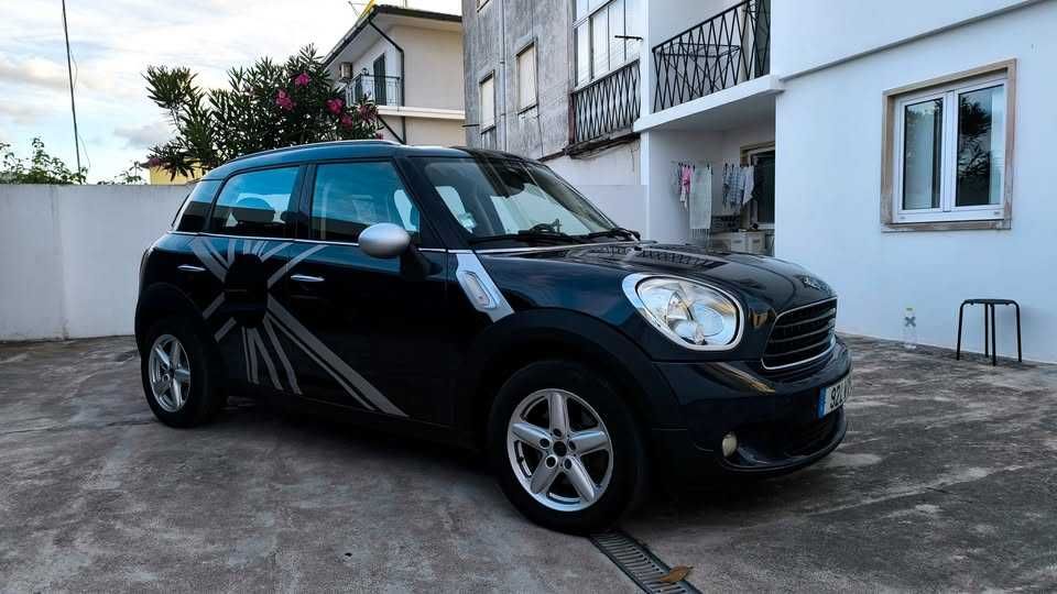 2011 Motor BMW - mini one countryman