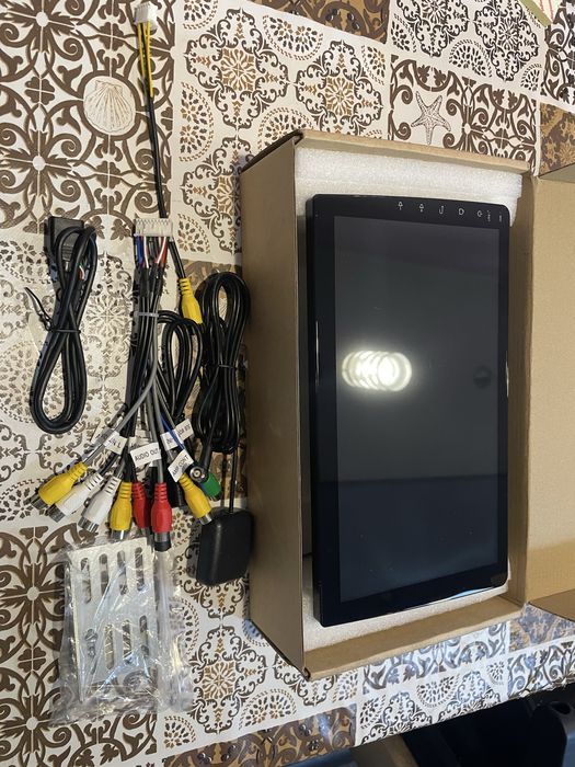 Магнітола 10 дюймів андроід