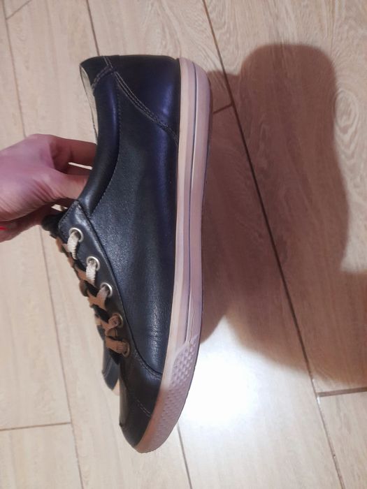 Жіночі кеди Ecco