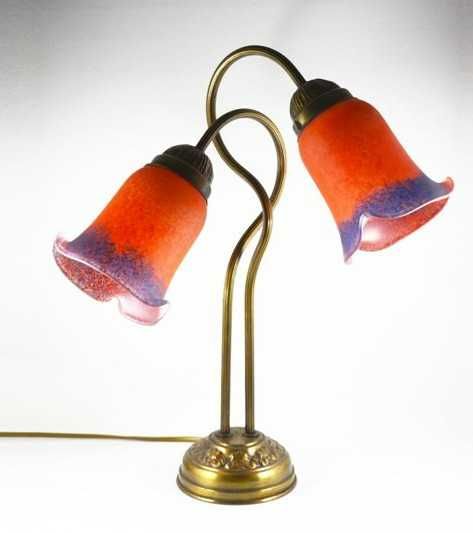 Imponente Candeeiro Arte Nova